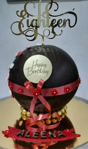 Pinata Cake